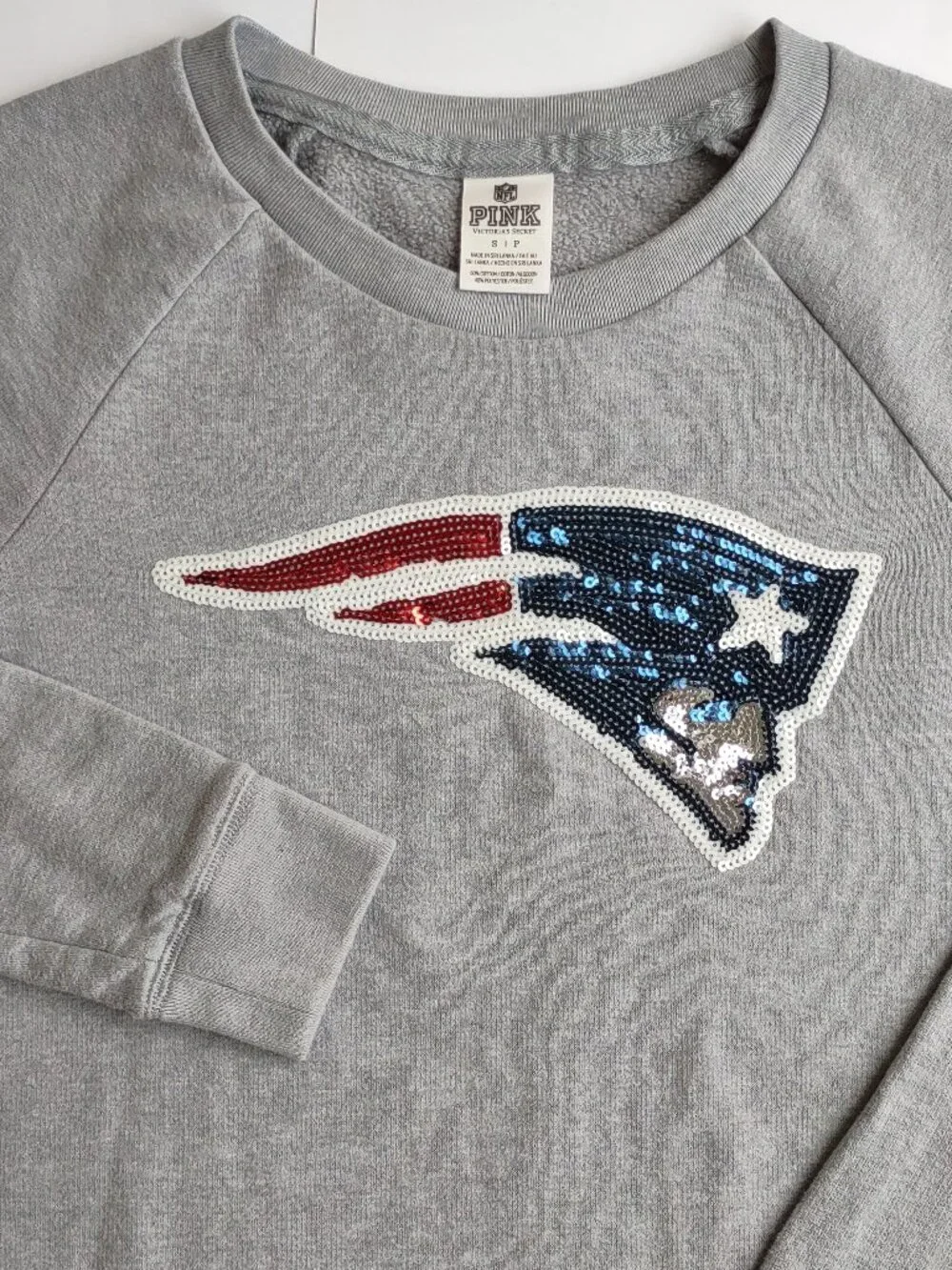 PINK Victoria Secret-NFL New England Patriots Sweatshirt Sz Small Bling Sequin - Picture 6 of 9